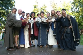 Hier werden die Ritter kmpfen